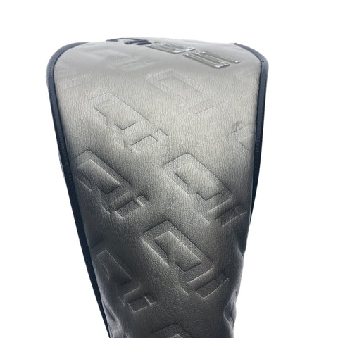 Used TaylorMade Qi35 3 Fairway Wood / 15 Degrees / Regular Flex