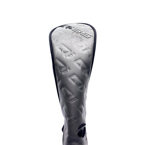 Used TaylorMade Qi35 3 Hybrid / 19 Degrees / Stiff Flex