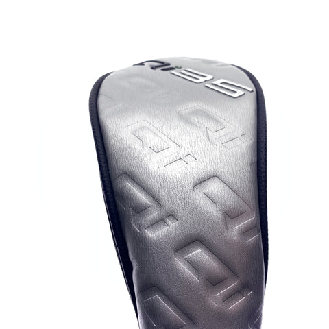 Used TaylorMade Qi35 5 Hybrid / 25 Degrees / Stiff Flex