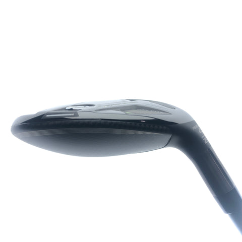 Used TaylorMade Qi35 Max Lite 4 Hybrid / 23.0 Degrees / Regular Flex