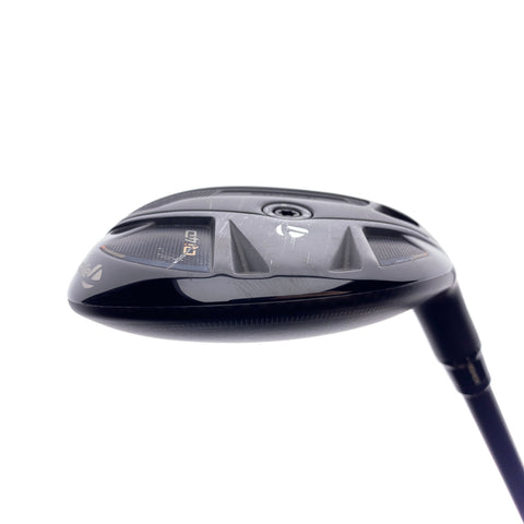 Used TaylorMade Qi4D 4 Hybrid / 22.0 Degrees / Regular Flex