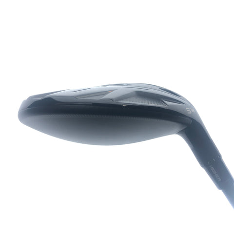 Used TaylorMade Qi4D 5 Fairway Wood / 18.0 Degrees / Regular Flex