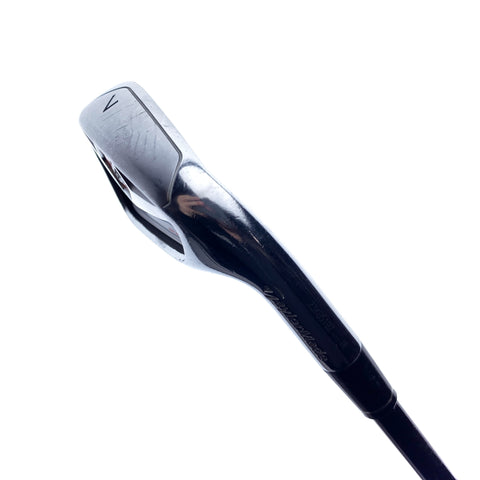 Used TaylorMade R11 7 Iron / 32.0 Degrees / Regular Flex