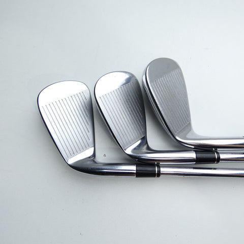 Used TaylorMade R11 Iron Set / 4 - 9 IRON / Regular Flex