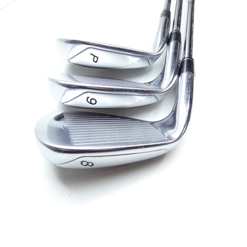 Used TaylorMade R11 Iron Set / 4 - PW / Stiff Flex