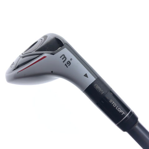Used TaylorMade R15 3 Hybrid / 19 Degrees / Regular Flex