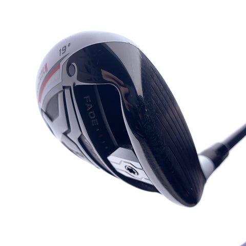 Used TaylorMade R15 5 Fairway Wood / 19 Degrees / Regular Flex