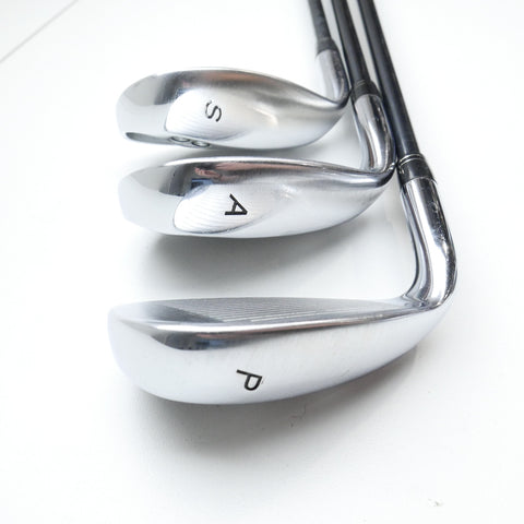 Used TaylorMade R7 CGB Max 2008 Iron Set / 6 - SW + AW / Regular Flex