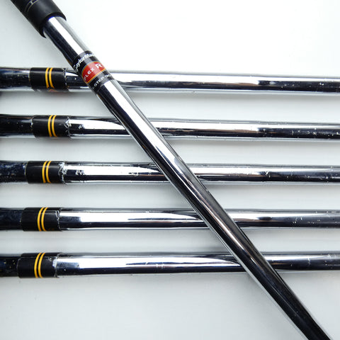 Used TaylorMade R7 Iron Set / 4 - 9 IRON / Regular Flex