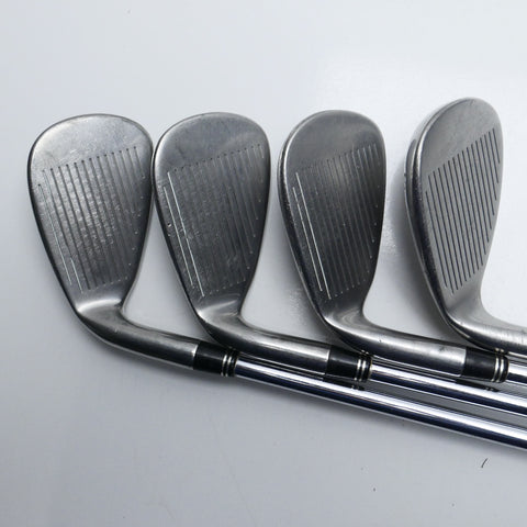 Used TaylorMade R7 Iron Set / 4 - SW / Regular Flex