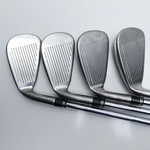 Used TaylorMade R7 Iron Set / 4 - SW / Regular Flex