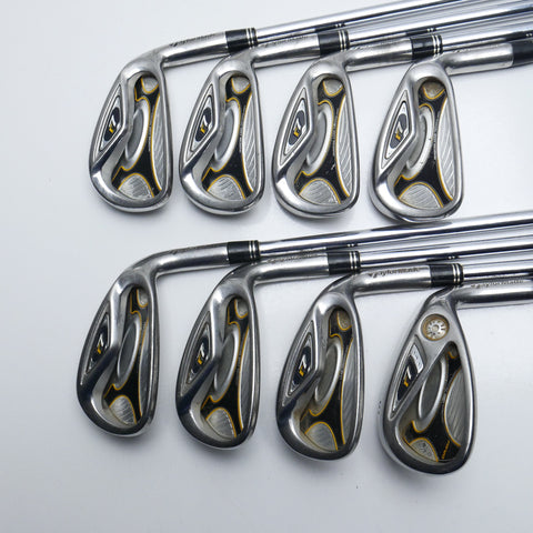 Used TaylorMade R7 Iron Set / 4 - SW / Regular Flex