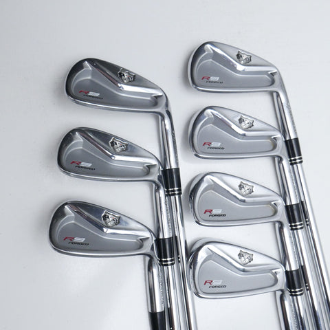 Used TaylorMade R9 TP Forged Iron Set / 4 - PW / Stiff Flex