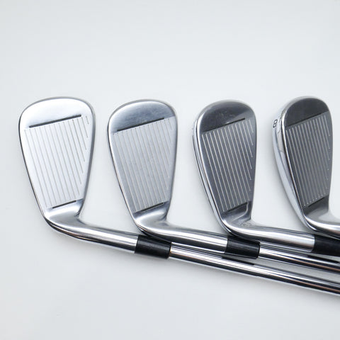 Used TaylorMade RSi 2 Iron Set / 5 - SW / Stiff Flex