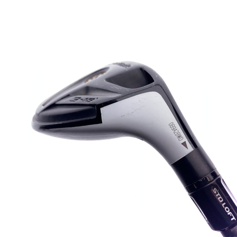 Used TaylorMade Rescue 11 3 Hybrid / 18 Degrees / Regular Flex