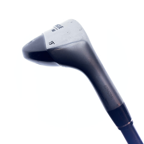 Used TaylorMade Rescue Mid 3 Hybrid / 19.0 Degrees / Regular Flex