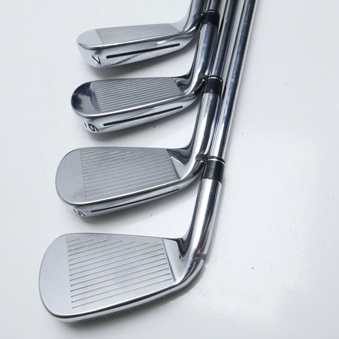 Used TaylorMade RocketBladez Tour Iron Set / 4 - PW / Regular Flex