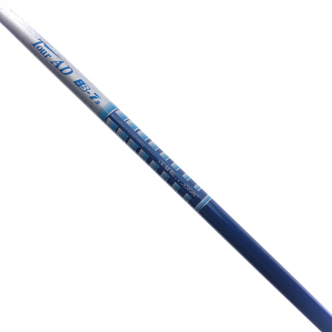 Used TaylorMade SIM Driver / 10.5 Degrees / Stiff Flex