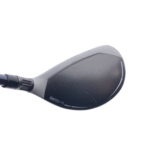 Used TaylorMade SIM Max 4 Hybrid / 22 Degrees / Regular Flex