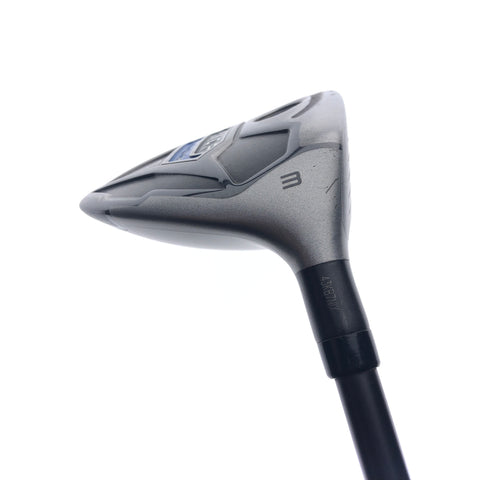 Used TaylorMade SLDR 3 Fairway Wood / 15 Degrees / Regular Flex