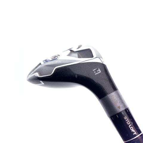 Used TaylorMade SLDR 3 Hybrid / 19 Degrees / Regular Flex