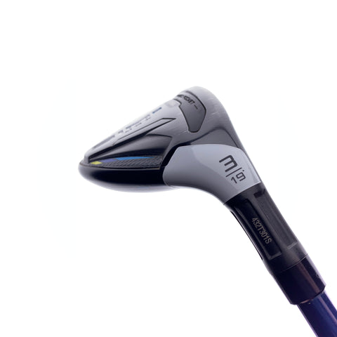 Used TaylorMade Sim2 Max Rescue 3 Hybrid / 19 Degrees / Regular Flex