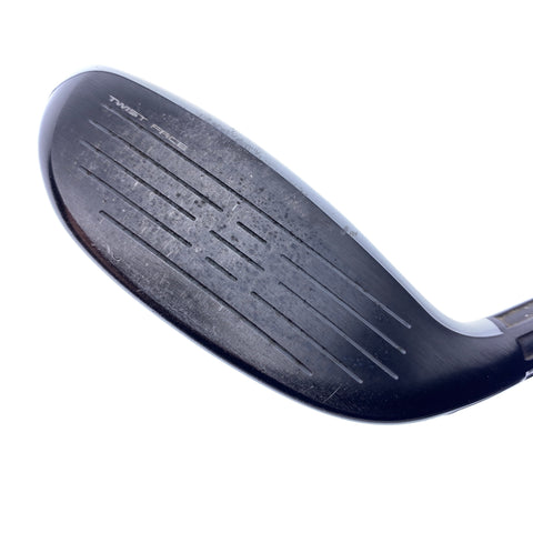 Used TaylorMade Sim2 Max Rescue 3 Hybrid / 19.0 Degrees / Stiff Flex