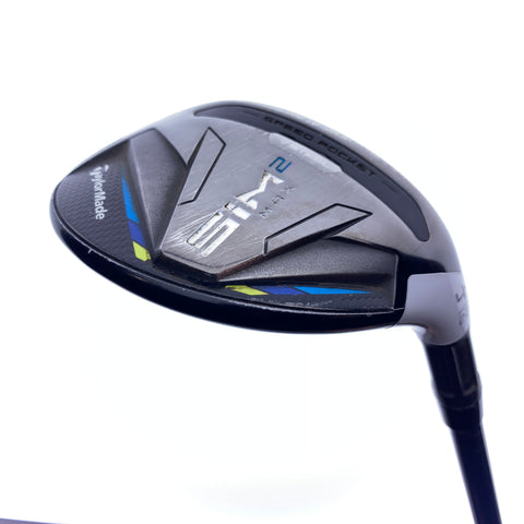 Used TaylorMade Sim2 Max Rescue 3 Hybrid / 22.0 Degrees / Regular Flex