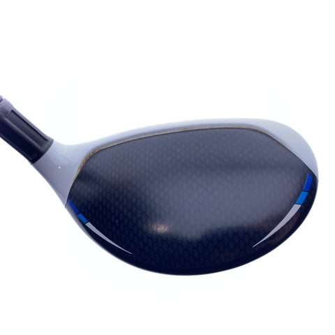 Used TaylorMade Sim2 Max Rescue 3 Hybrid / 22.0 Degrees / Regular Flex