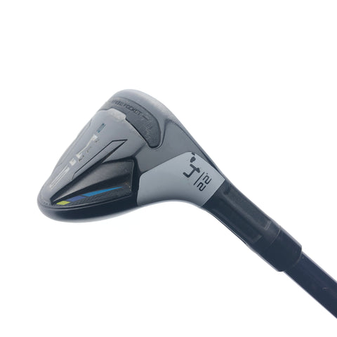Used TaylorMade Sim2 Max Rescue 4 Hybrid / 22 Degrees / Regular Flex