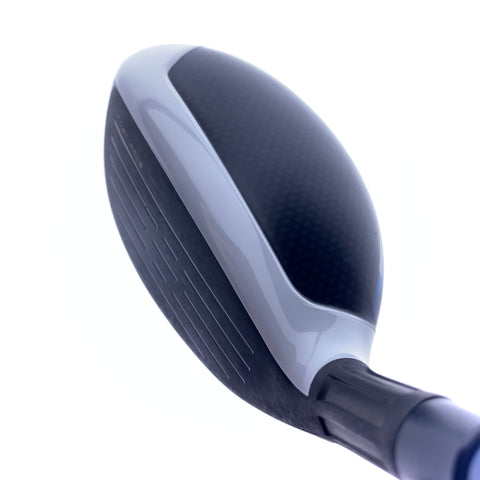 Used TaylorMade Sim2 Max Rescue 4 Hybrid / 22.0 Degrees / Regular Flex