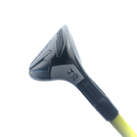 Used TaylorMade Sim2 Max Rescue 4 Hybrid / 22.0 Degrees / Stiff Flex