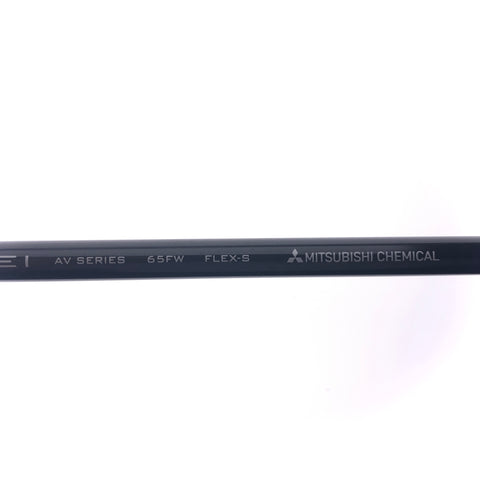 Used TaylorMade Sim2 Titanium 5 Fairway Wood / 19 Degrees / Stiff Flex