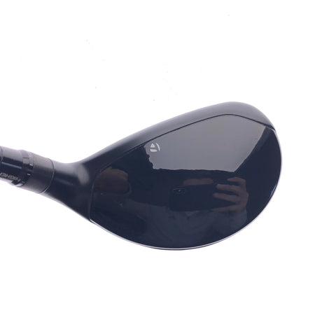 Used TaylorMade Stealth 2 4 Hybrid / 22 Degrees / Stiff Flex