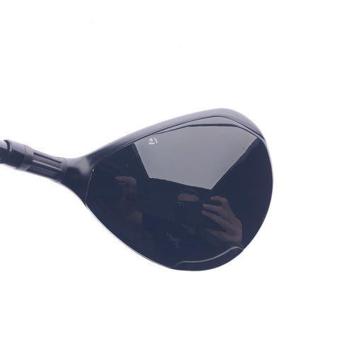 Used TaylorMade Stealth 2 7 Fairway Wood / 21 Degrees / Regular Flex