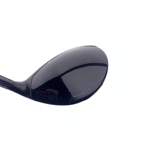 Used TaylorMade Stealth 2 HD 7 Fairway Wood / 23 Degrees / Regular Flex