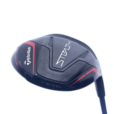 Used TaylorMade Stealth 5 Fairway Wood / 18 Degrees / Regular Flex