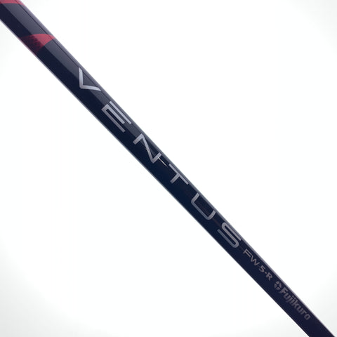 Used TaylorMade Stealth 5 Fairway Wood / 18 Degrees / Regular Flex