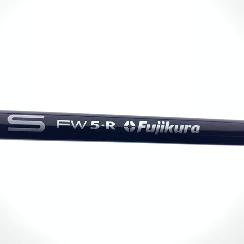 Used TaylorMade Stealth 5 Fairway Wood / 18 Degrees / Regular Flex