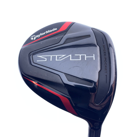 Used TaylorMade Stealth 5 Fairway Wood / 18 Degrees / Regular Flex