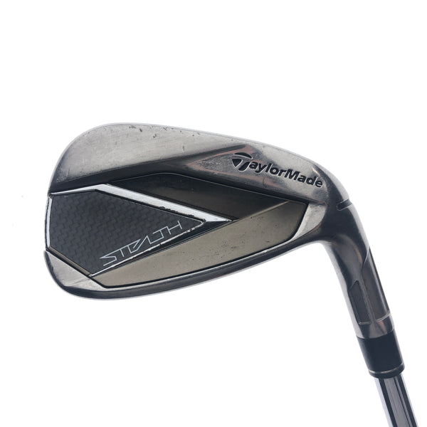 Used TaylorMade Stealth 8 Iron / 32.0 Degrees / Stiff Flex