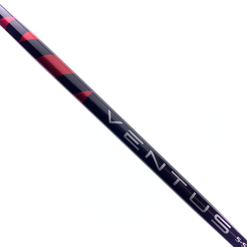 Used TaylorMade Stealth Driver / 10.5 Degrees / Stiff Flex