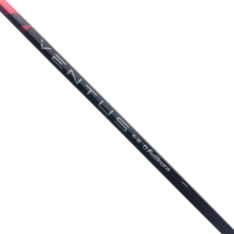 Used TaylorMade Stealth Rescue 3 Hybrid / 19 Degrees / Regular Flex