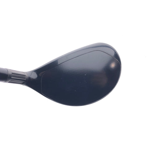 Used TaylorMade Stealth Rescue 4 Hybrid / 22 Degrees / Regular Flex