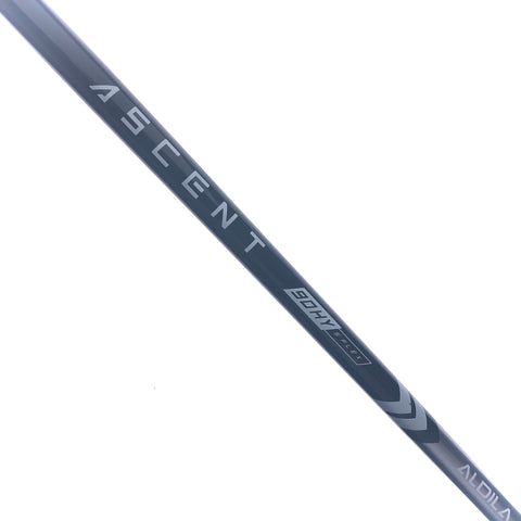 Used TaylorMade Stealth UDI 4 Hybrid / 23 Degrees / Stiff Flex