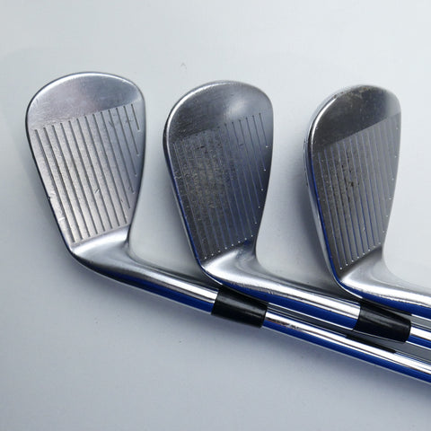Used Titleist 620 CB & 620 MB Combo Iron Set / 4 - PW / X-Stiff Flex