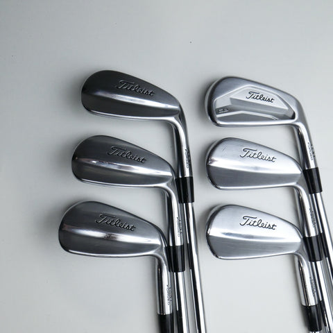 Used Titleist 620 CB & 620 MB Combo Iron Set / 5 - PW / X-Stiff Flex