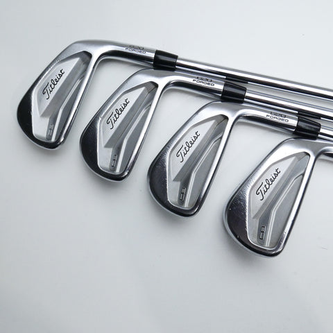 Used Titleist 620 CB Iron Set / 4 - PW / Regular Flex