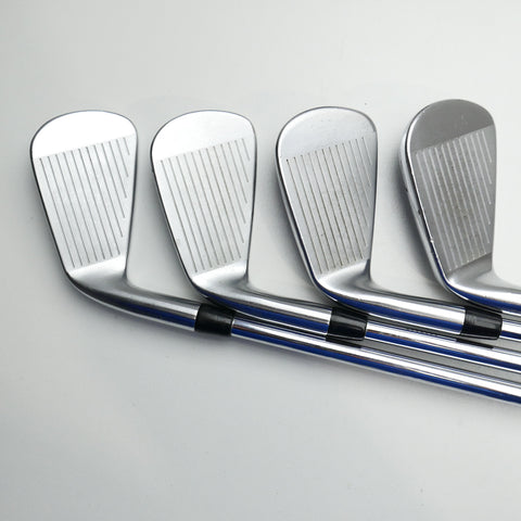 Used Titleist 620 CB Iron Set / 4 - PW / Stiff Flex