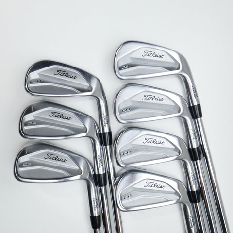 Used Titleist 620 CB Iron Set / 4 - PW / X-Stiff Flex